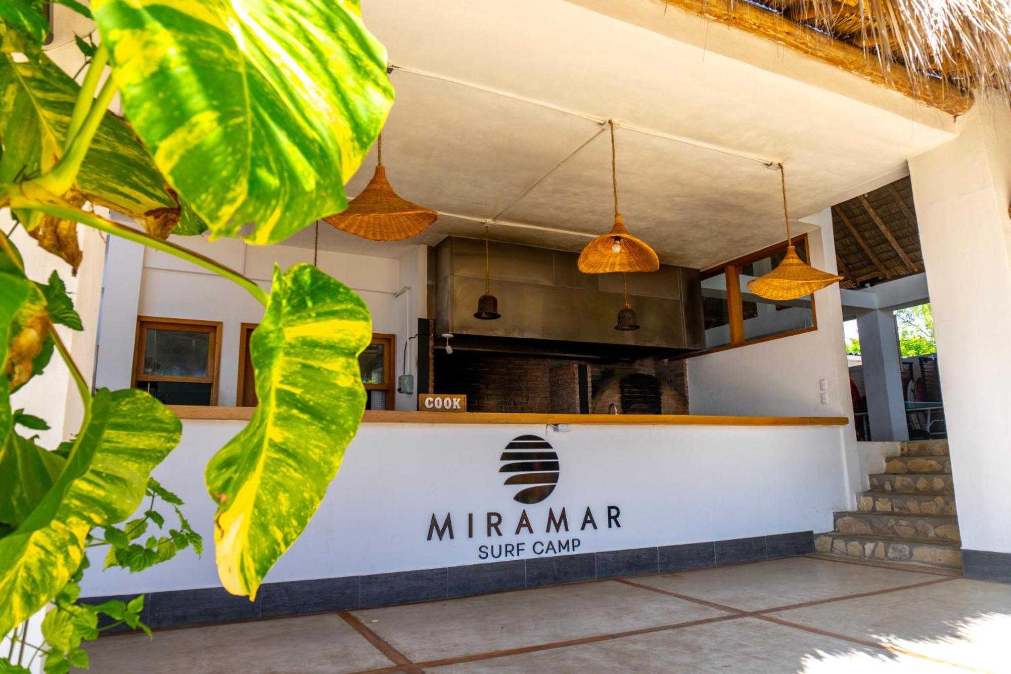 Lodge Miramar Surfcamp *