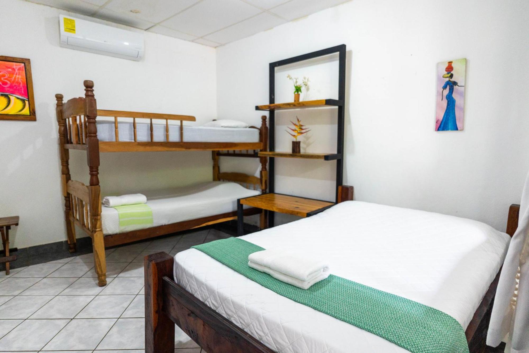 Miramar Surfcamp Puerto Sandino