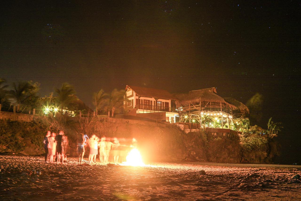 Miramar Surfcamp Lodge *